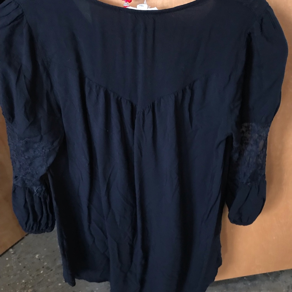 PAINTED THREADS blouse - Picture 4 of 4